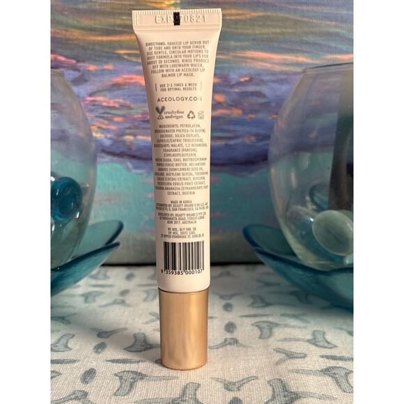 Aceology Passionfruit Refining Lip Scrub - Picture 2 of 4
